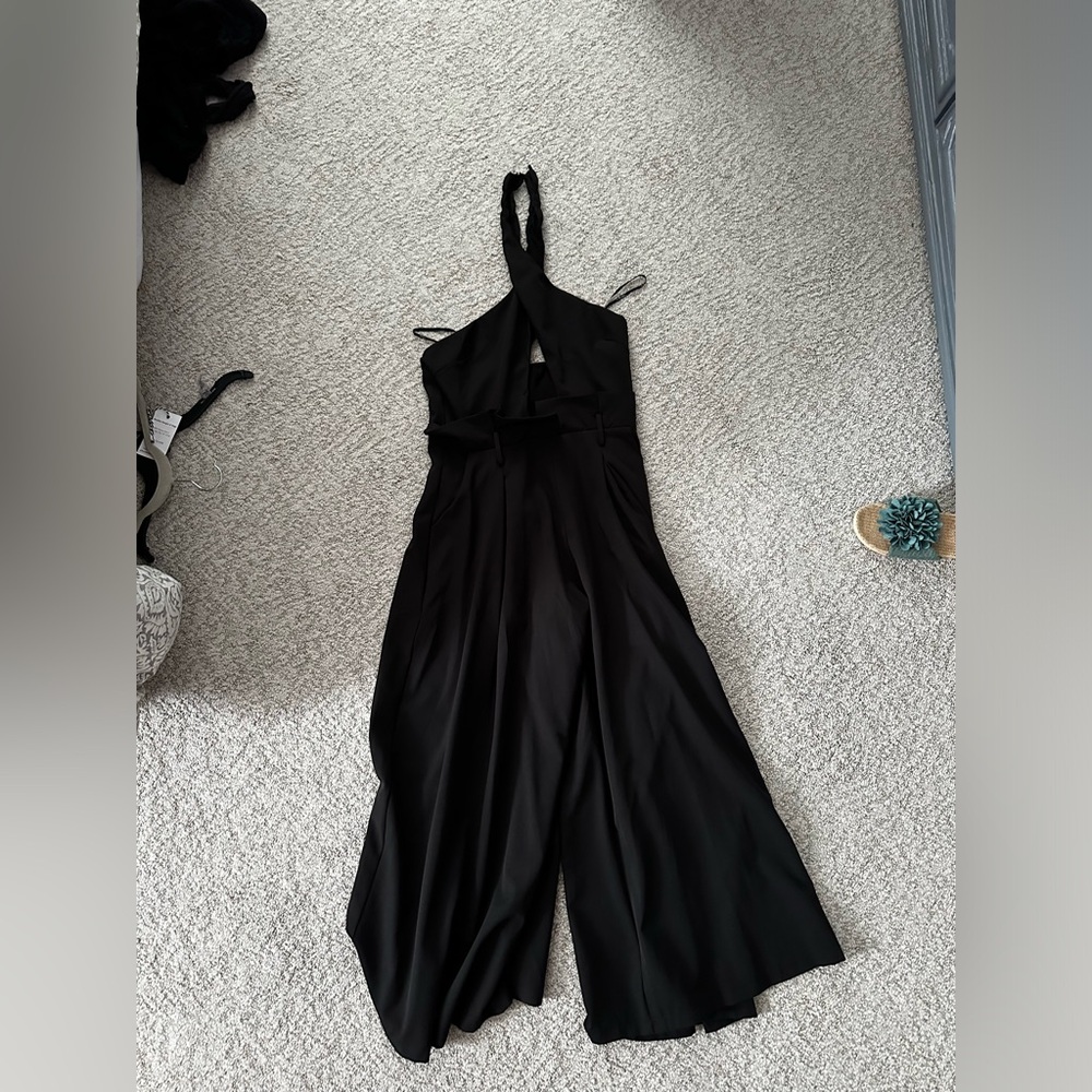 Halter Keyhole Jumpsuit